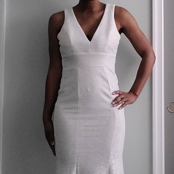 White and Gold Fishtail Formal Gown - Picture 7 of 7